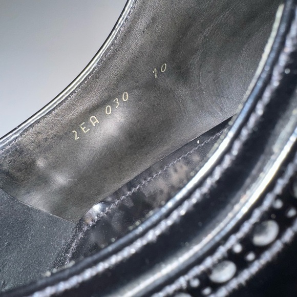 Prada Men’s Wingtip Dress Shoes Size 10 - Picture 6 of 10